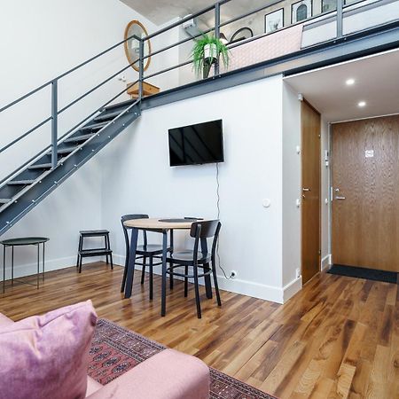 Dream Stay - Modern City Centre Lofts With Self Check-In Tallinn Exterior photo